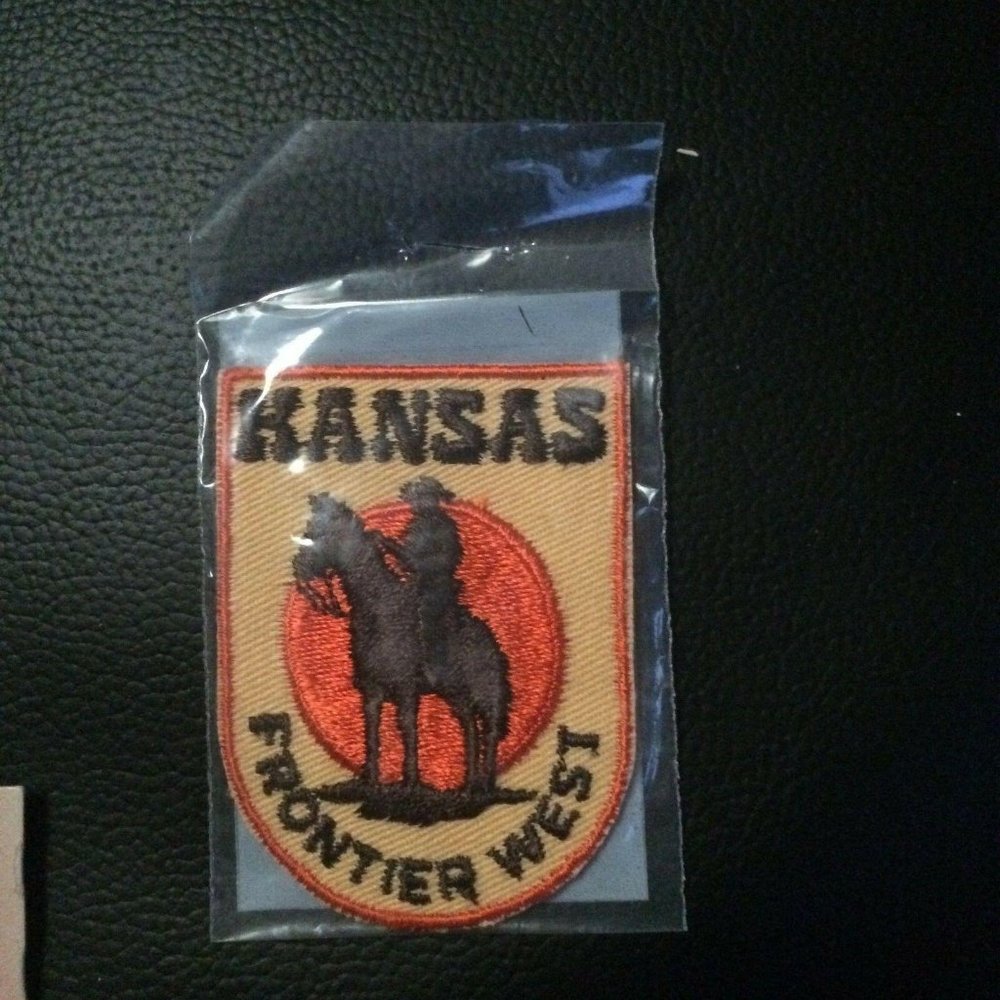 VINTAGE PATCH NEW IN PACKAGE KANSAS